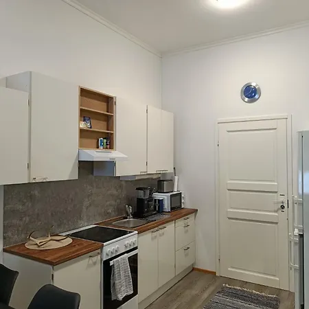 Διαμέρισμα Kontion Keidas Maaseudulla Varattavissa Myoes Takkatupa Ja Sauna Όουλου