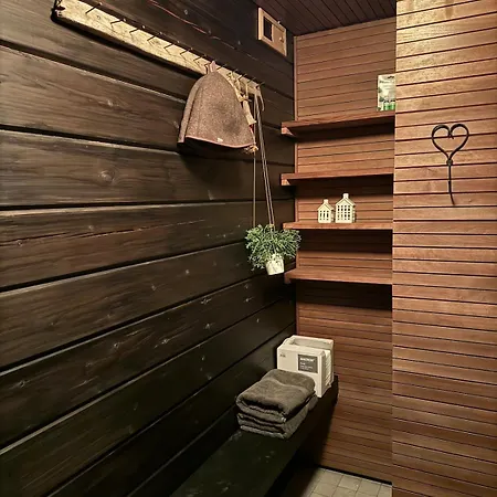 Kontion Keidas Maaseudulla Varattavissa Myoes Takkatupa Ja Sauna